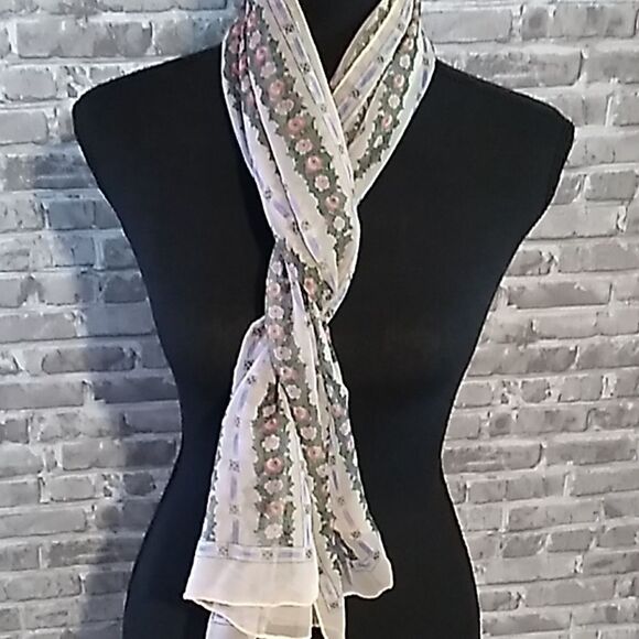 Echo sheer cottagecore retro scarf - Picture 4 of 9